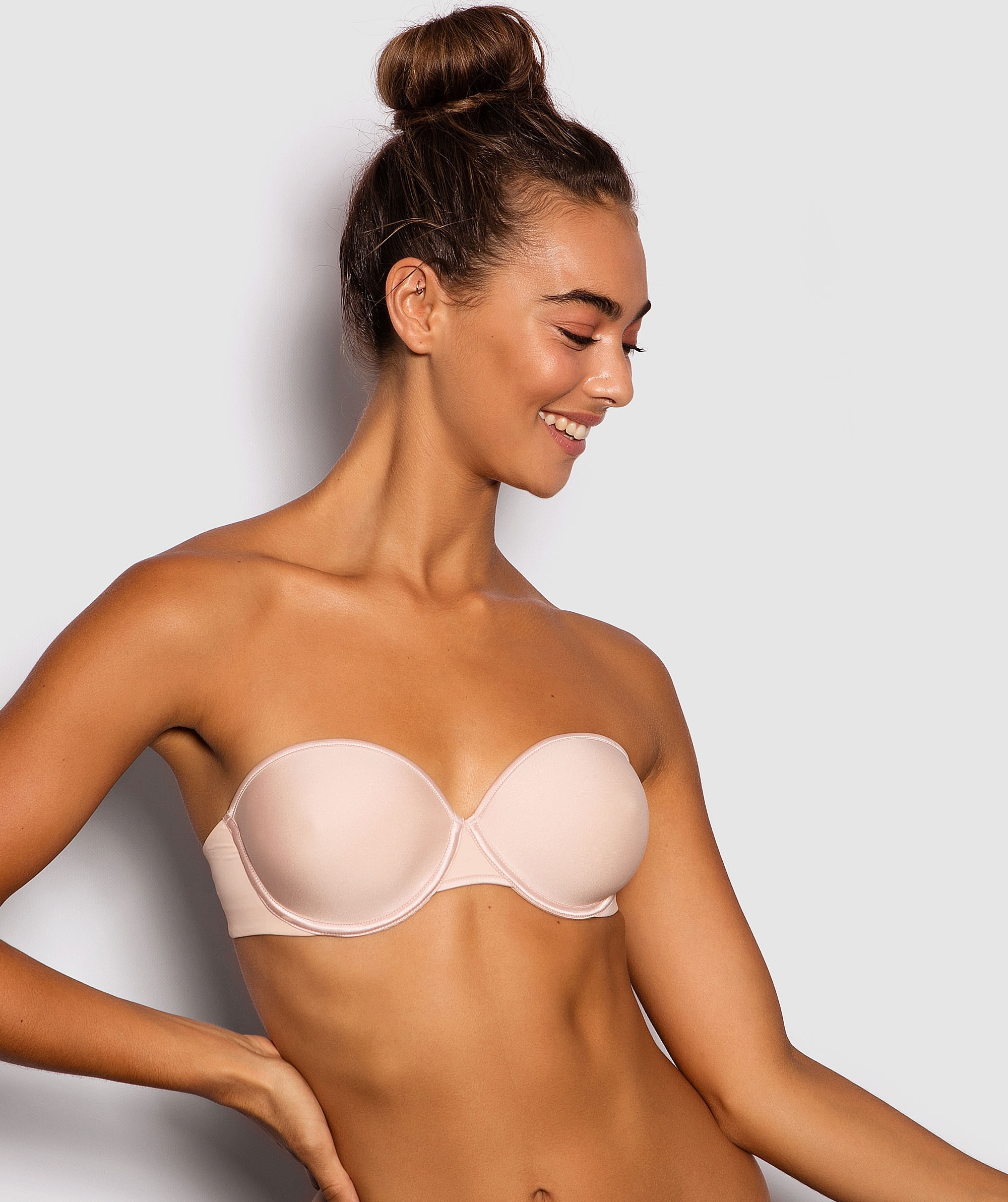 Pure Body Strapless Bra - Nude