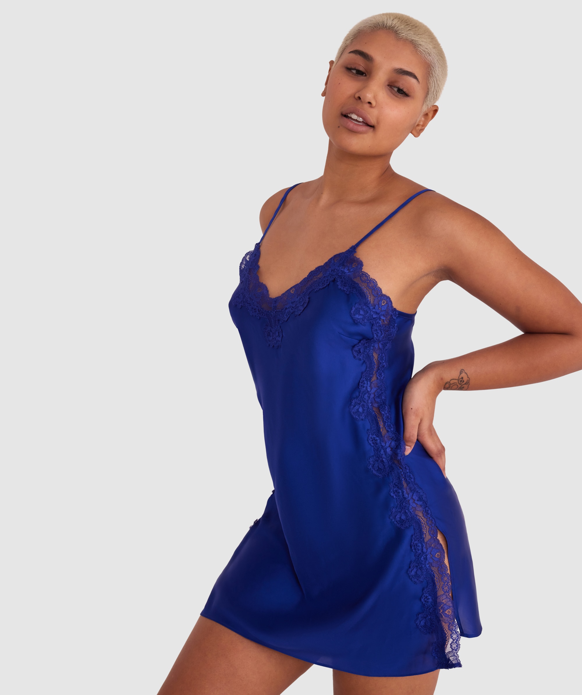 Night Games Samantha Slip - Navy