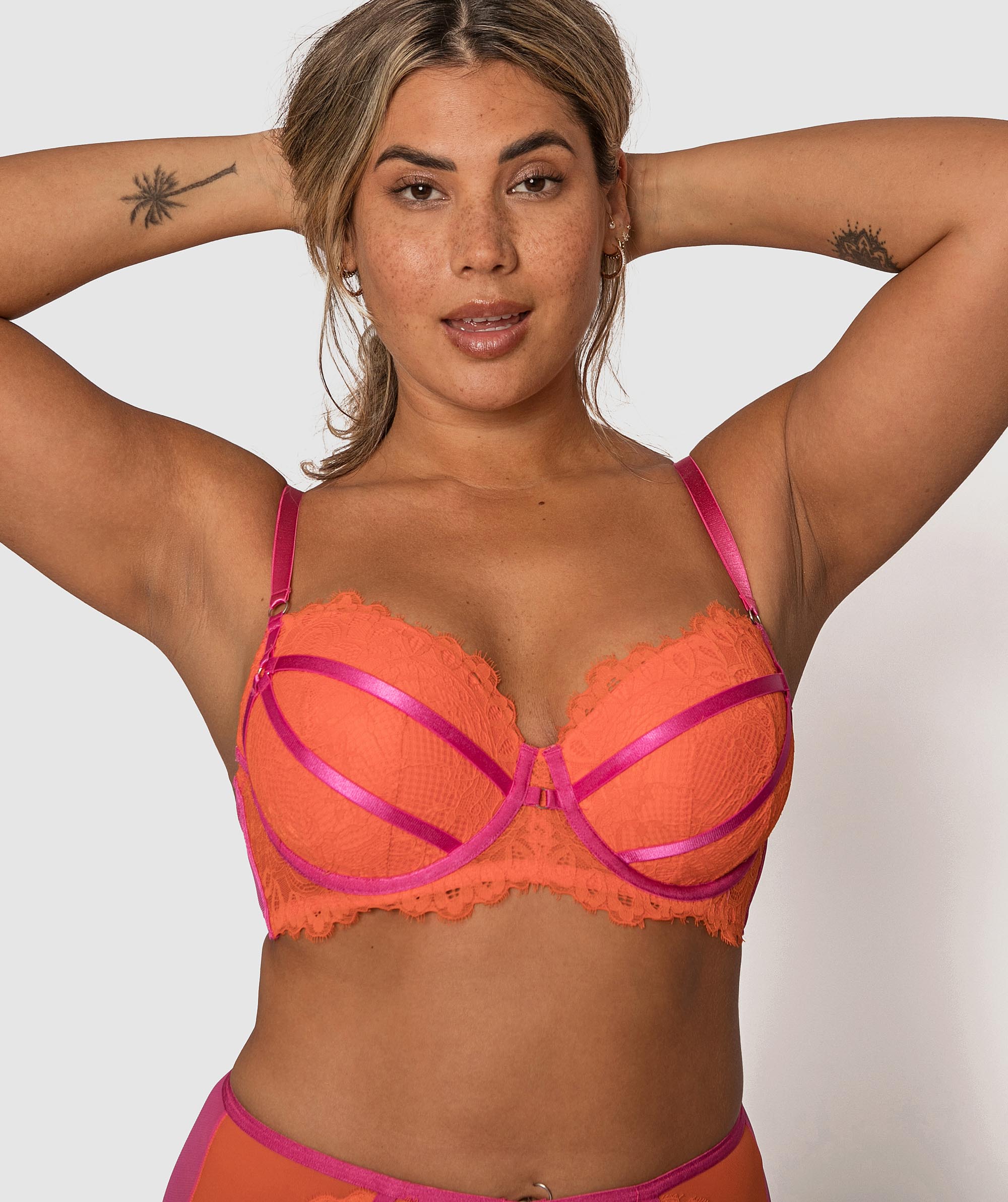bras n things