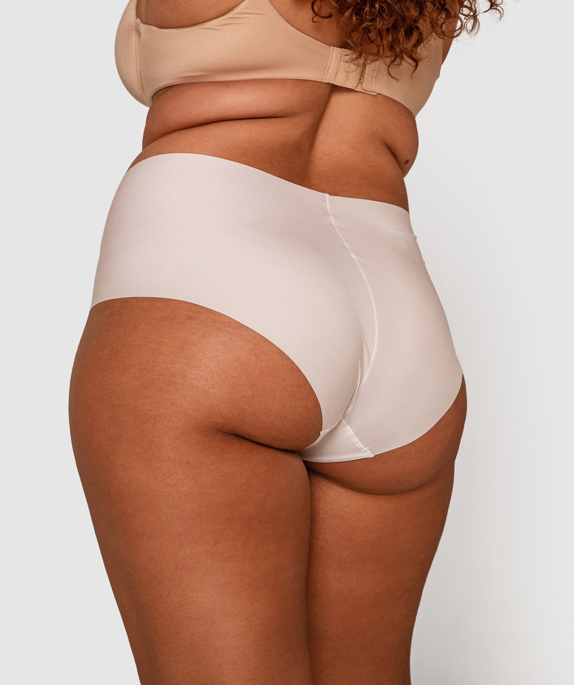Smooth Comfort V Front Midi Brief - Bright White
