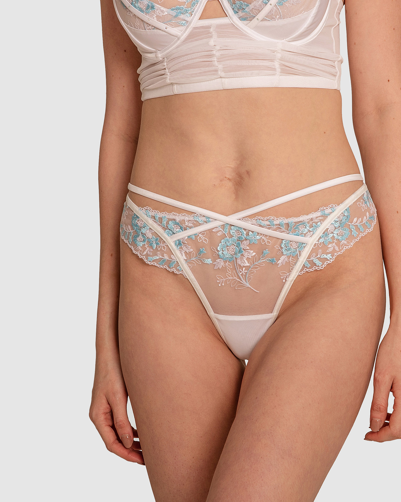 Enchanted Honeymoon Bay V String - White