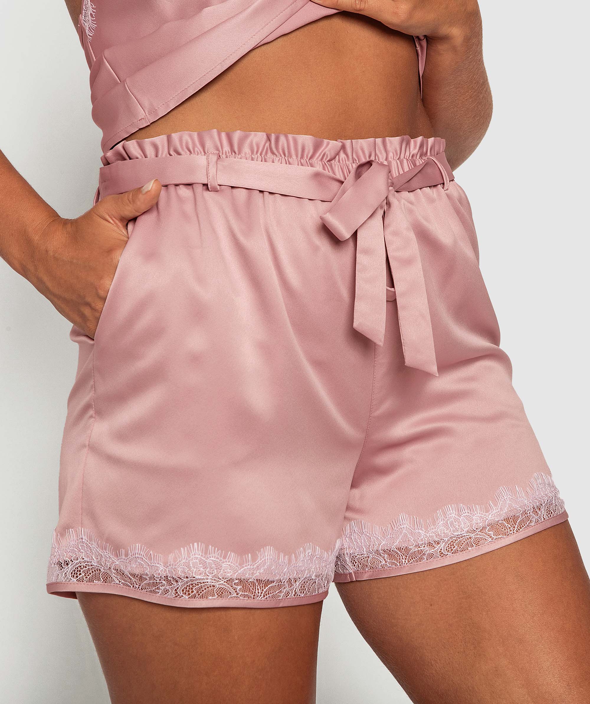 Sienna Shorts - Pale Pink