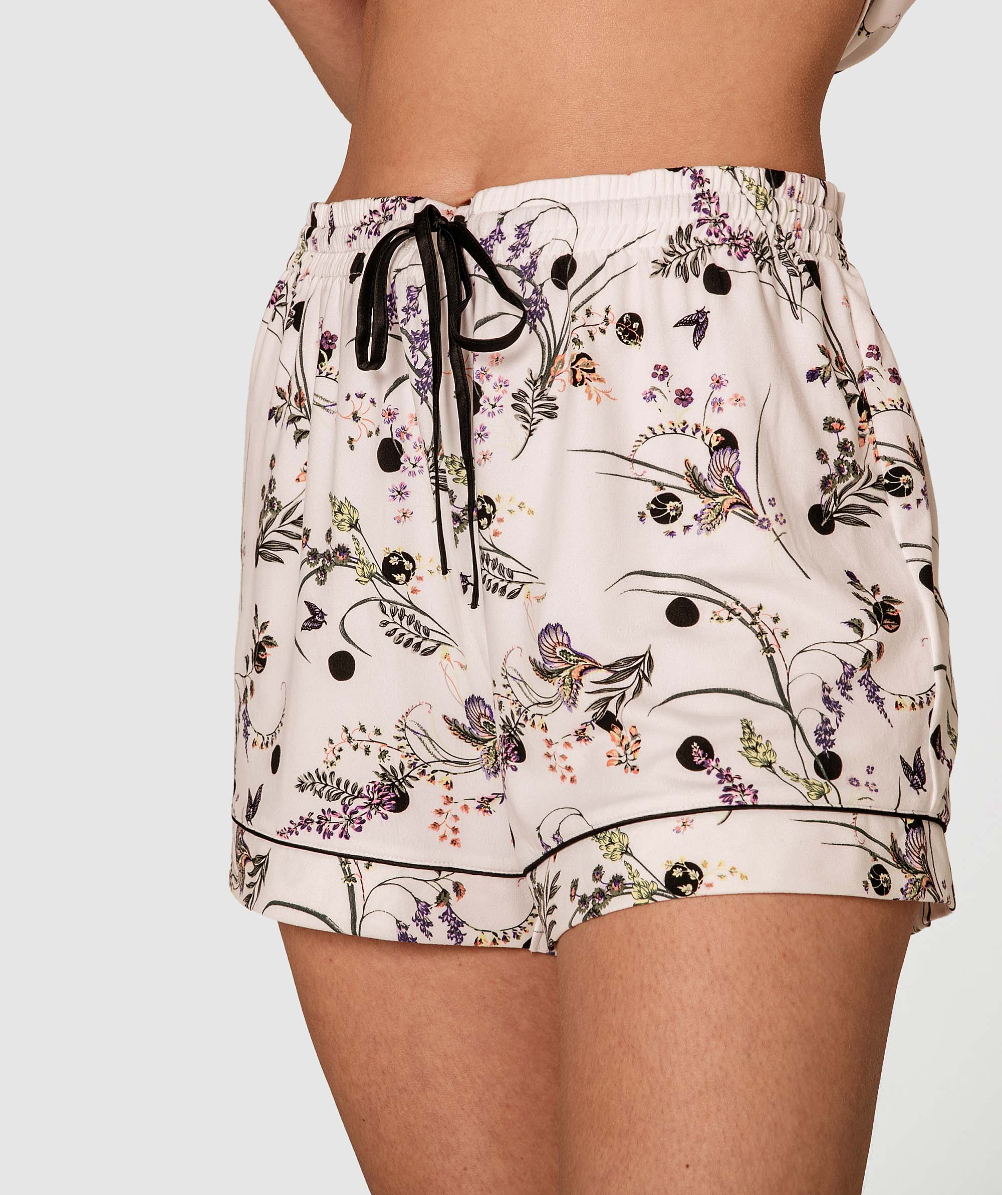 Spring Meadows Shorts - Spot Print