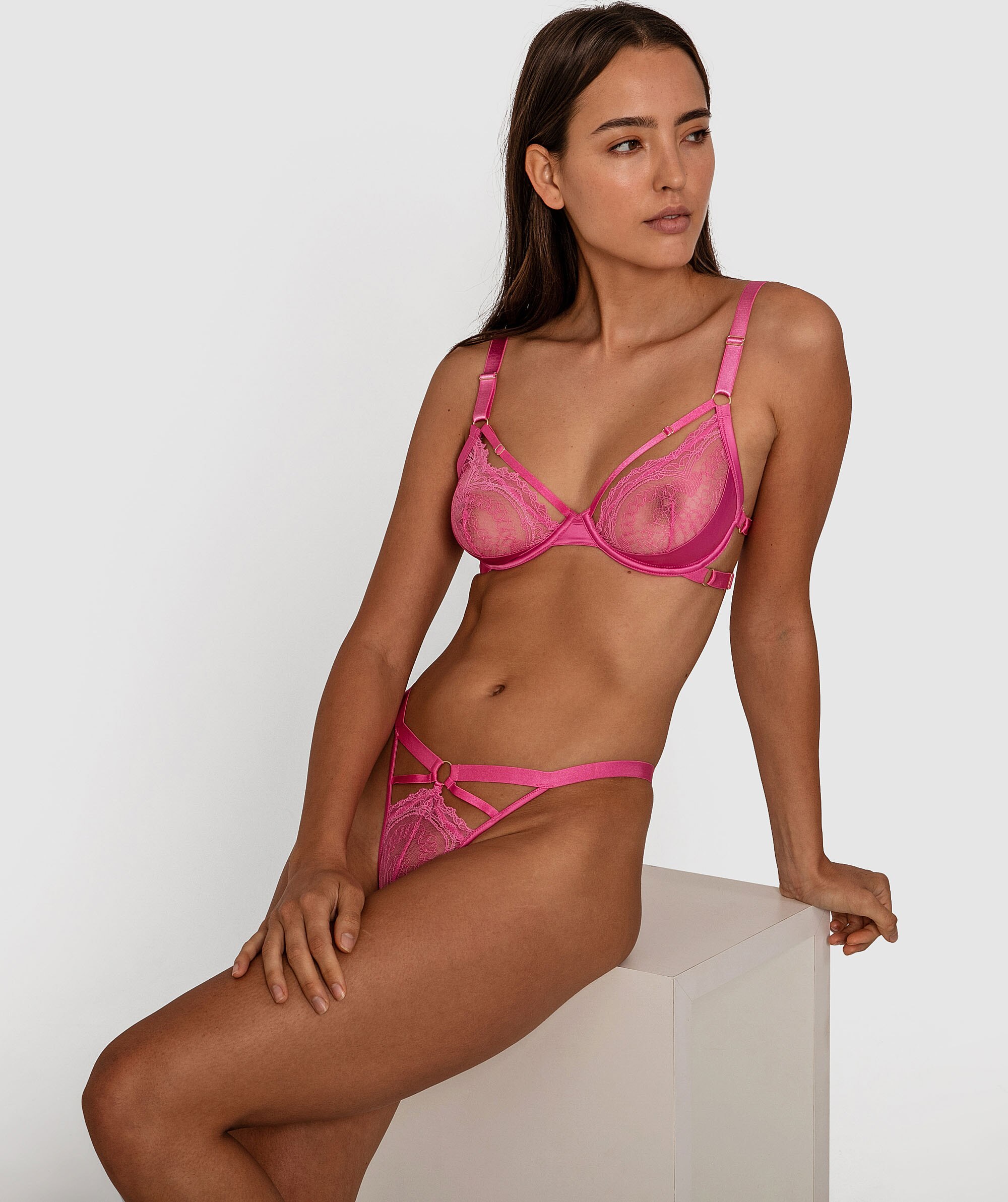 Night Games Delight Underwire Soft Cup Set - Pink