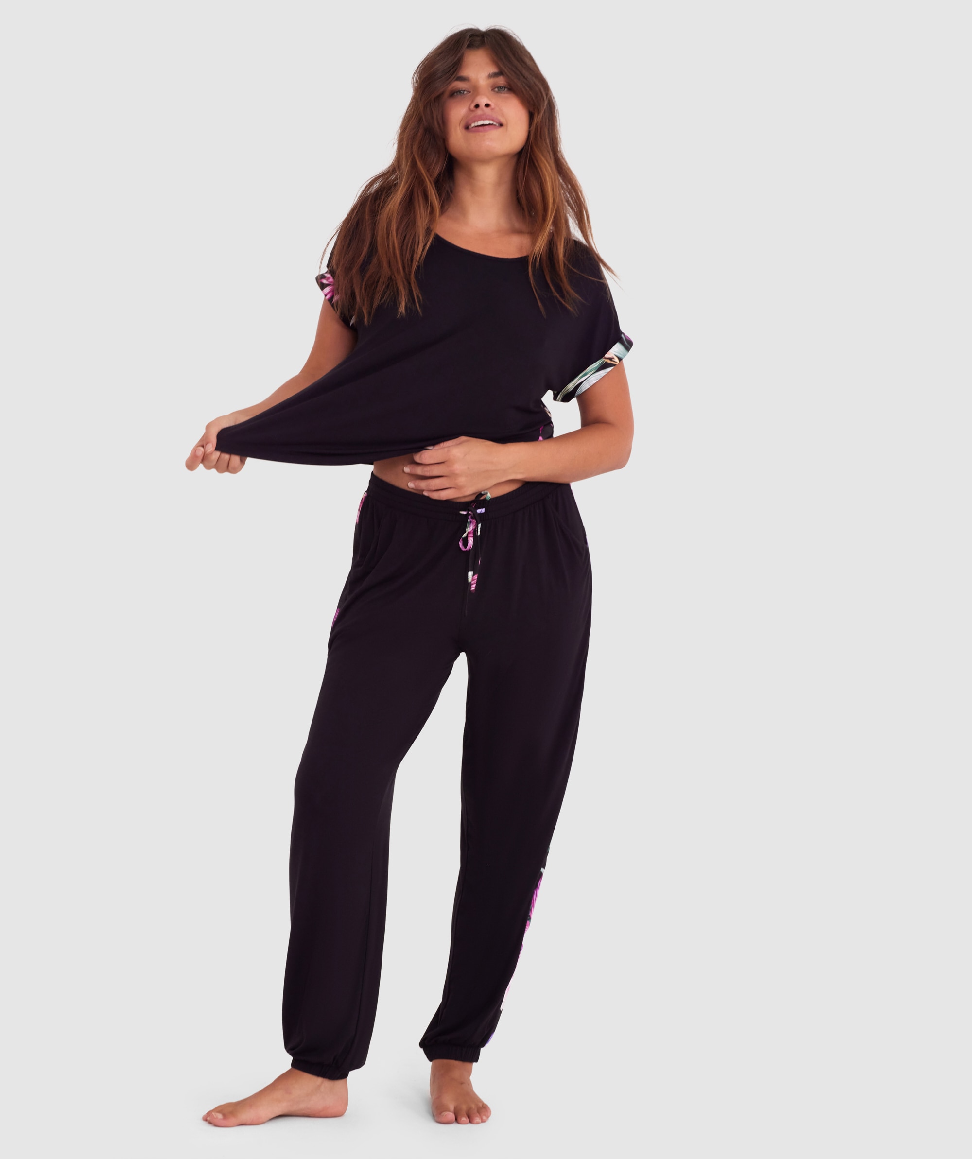 Orchid Bloom Jogger - Black