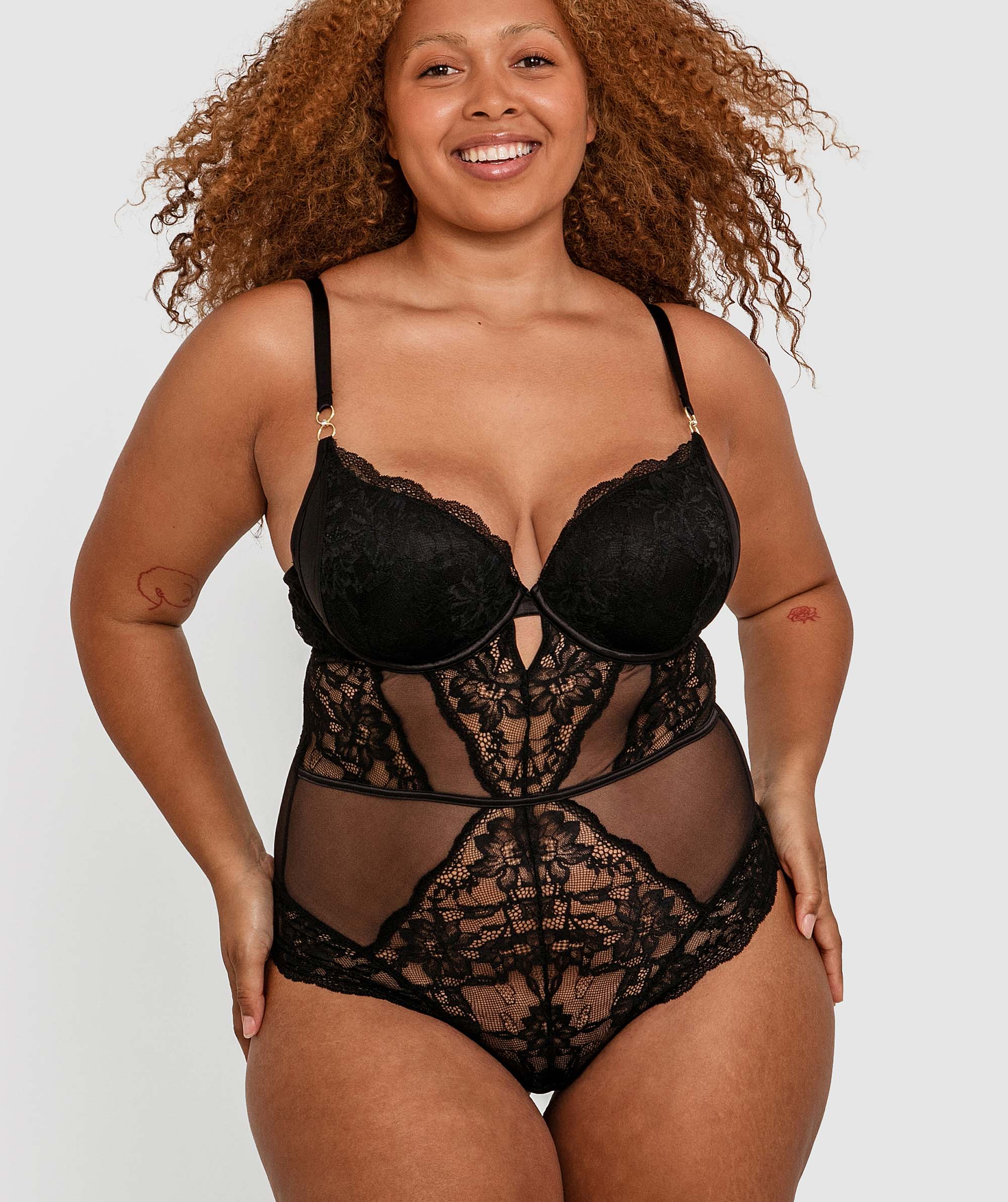 Breeze Contour Plunge Bodysuit - Black