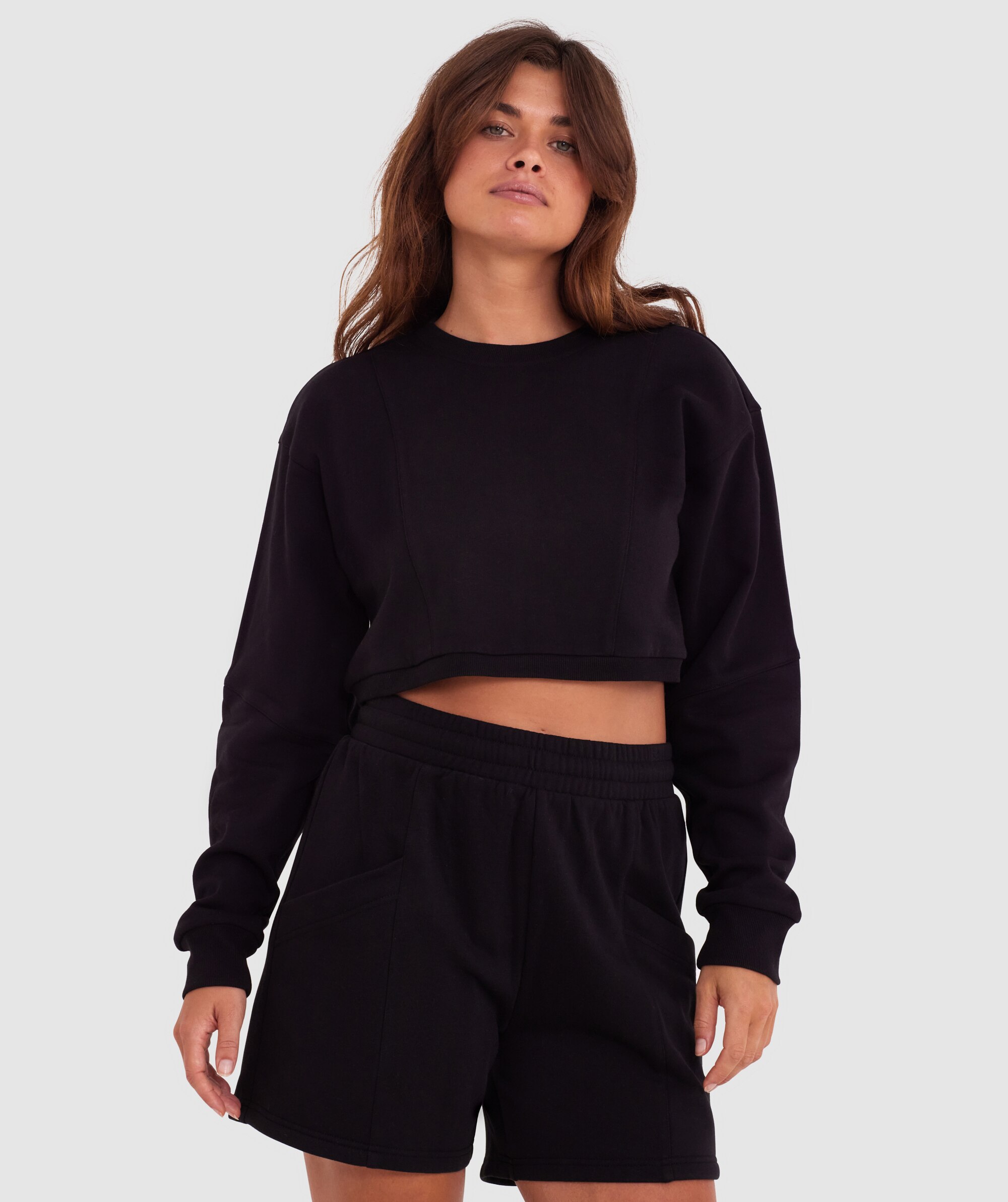 Unwnd Cargo Short - Black