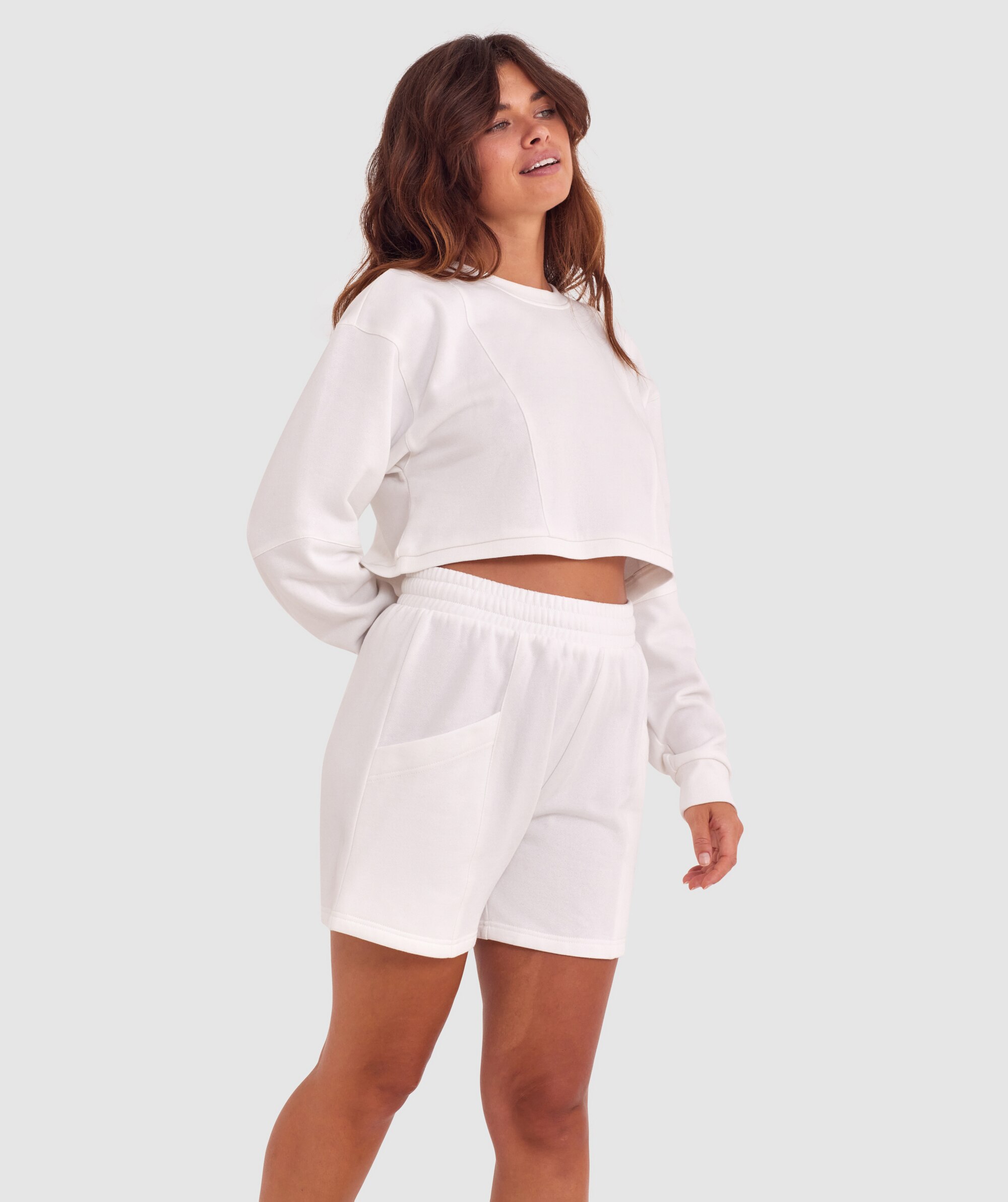Unwnd Cargo Short - White