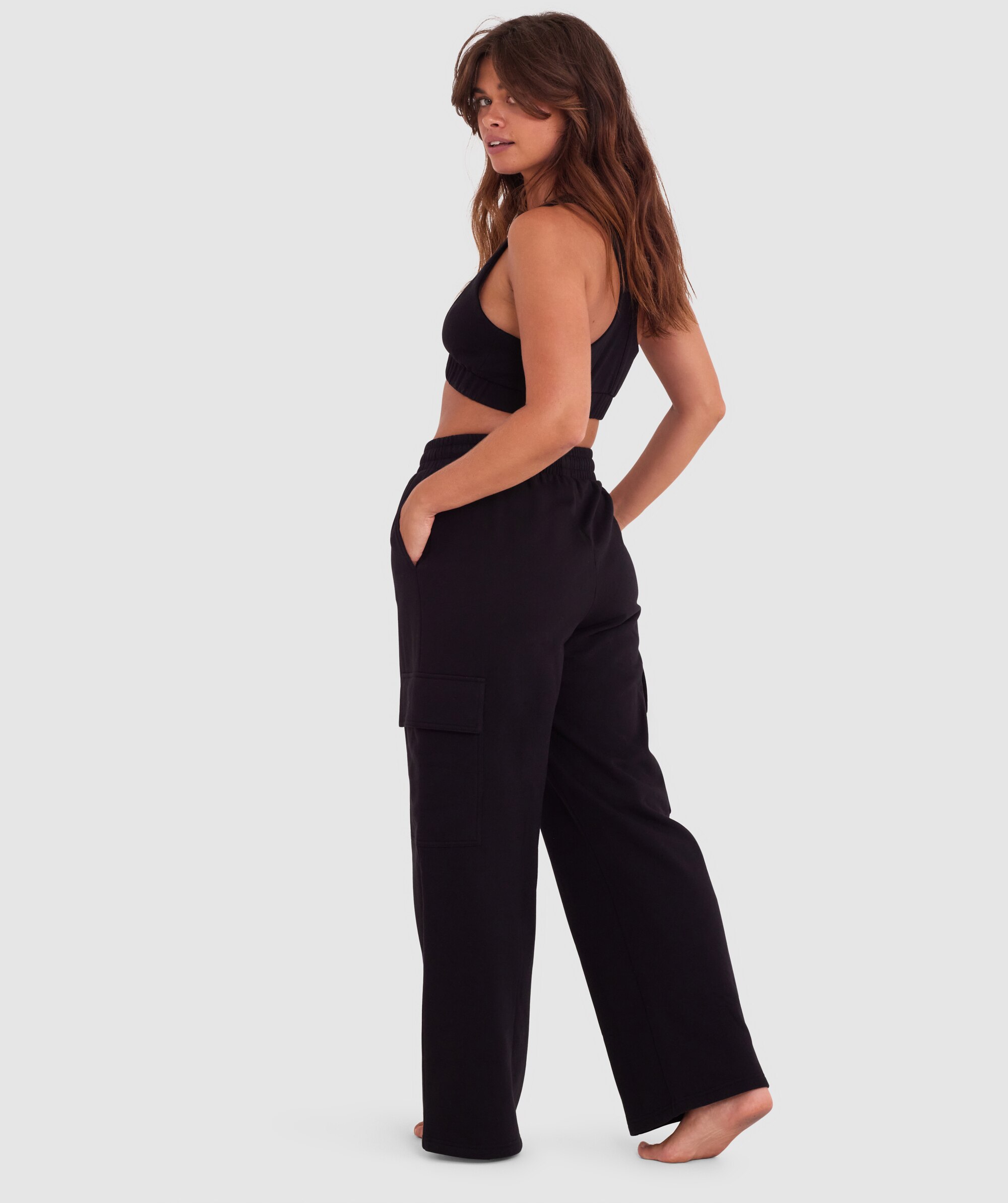 Unwnd Cargo Jogger - Black