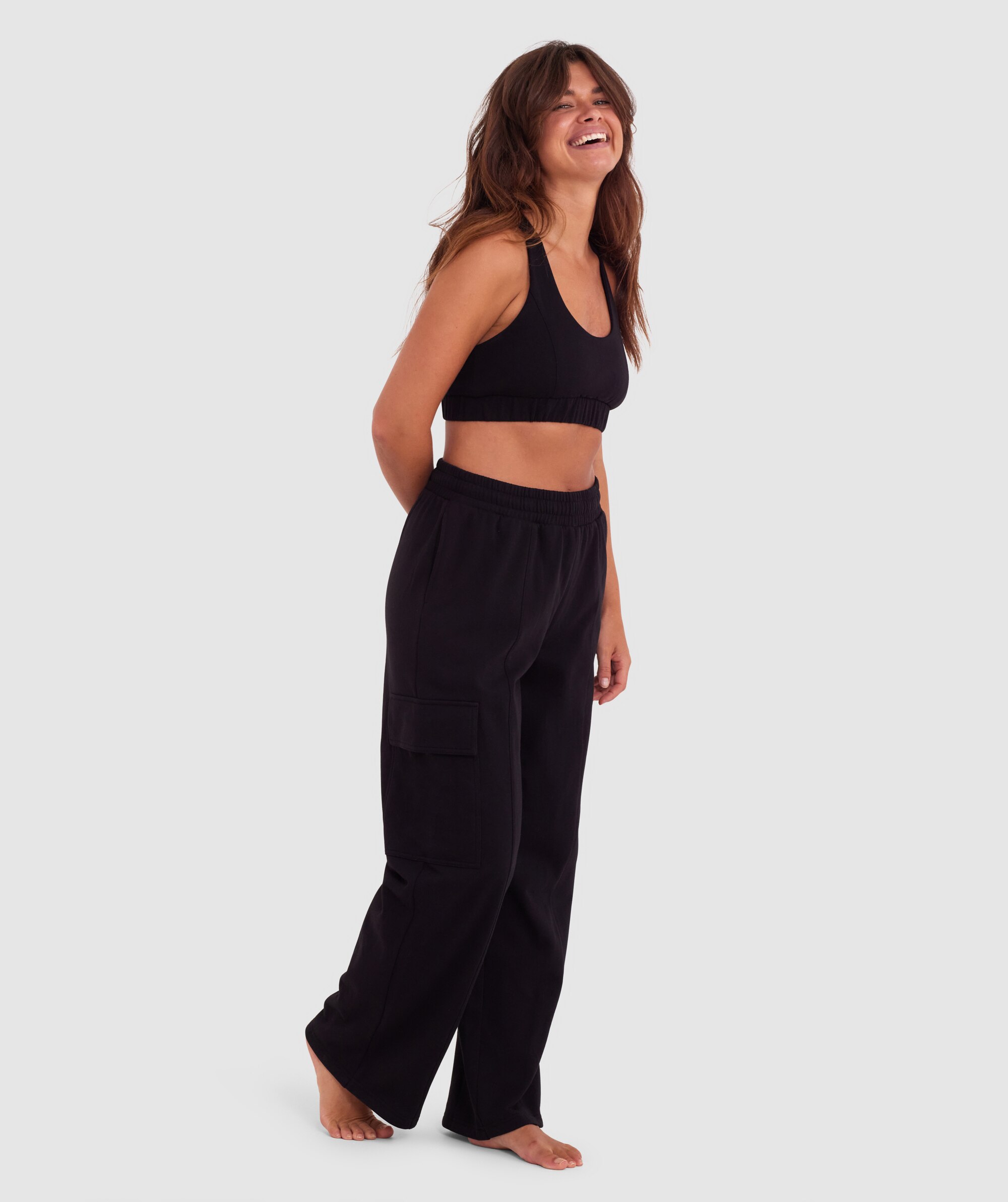 Unwnd Cargo Jogger - Black