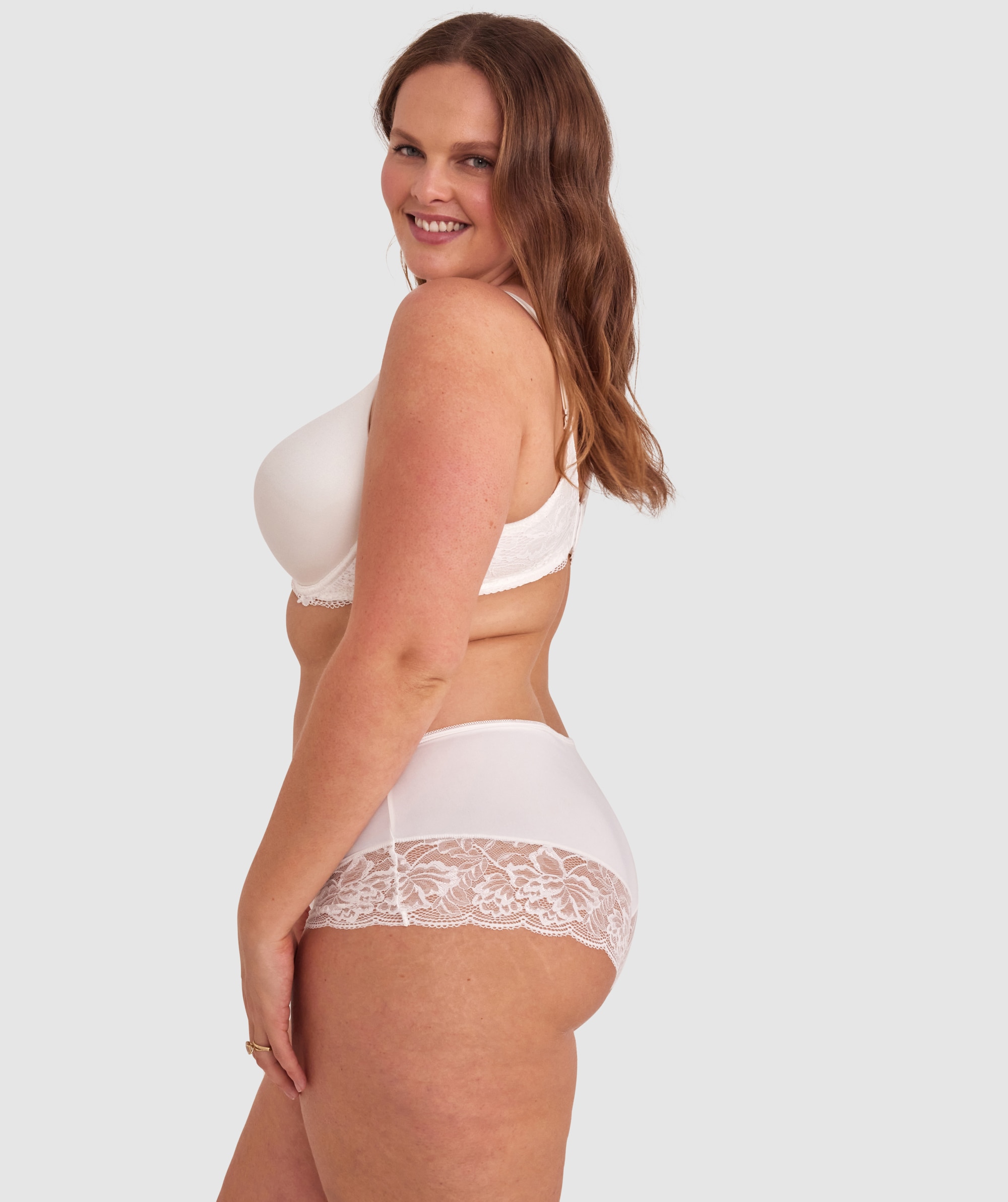 Body Bliss Lace Full Cup Bra - Ivory