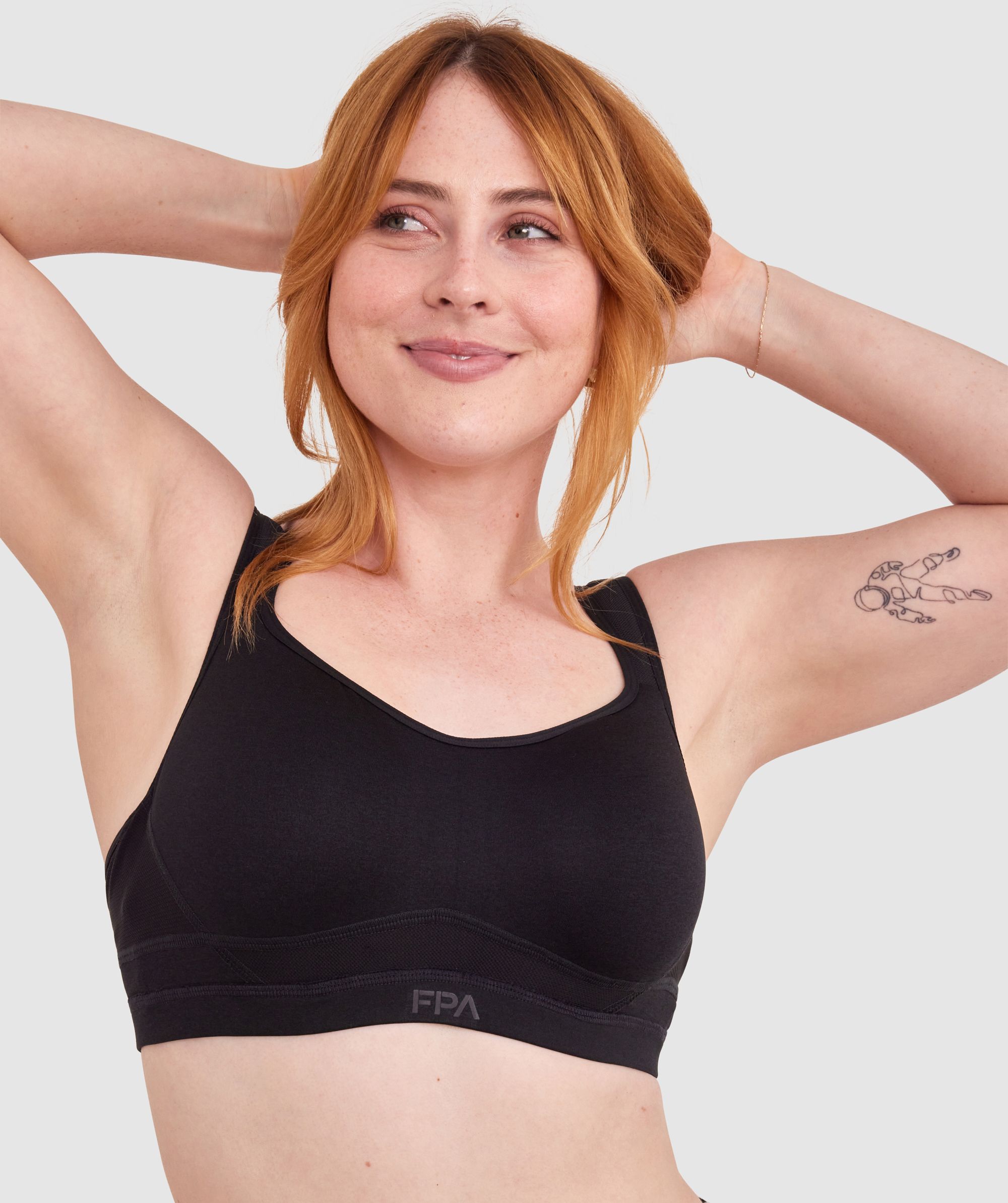 Work It Contour Underwire Sports Bra Black