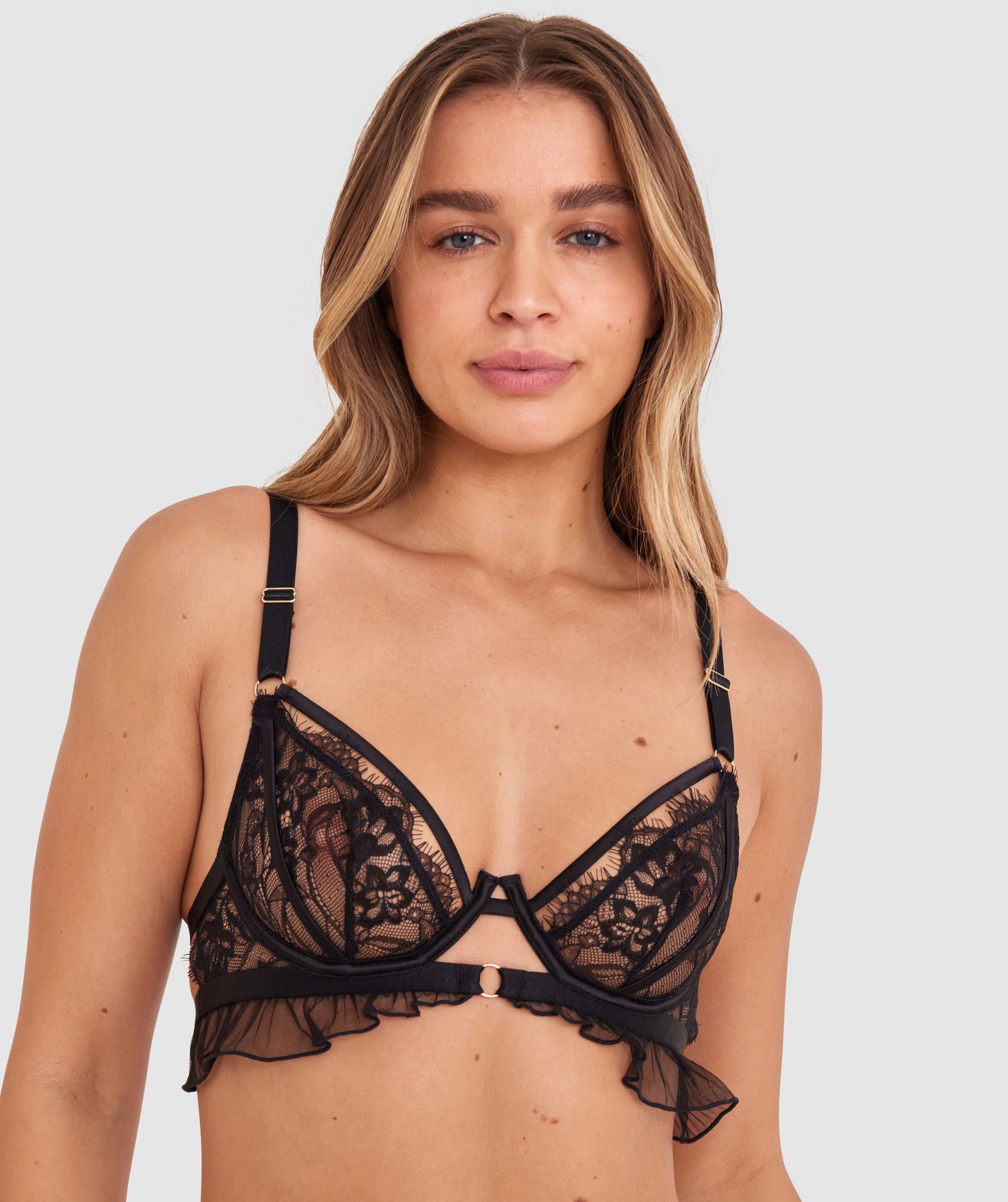 Bras N Things Night Games Deja Vu Underwire & String Set - Black