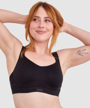 Work It Contour Underwire Sports Bra - Black