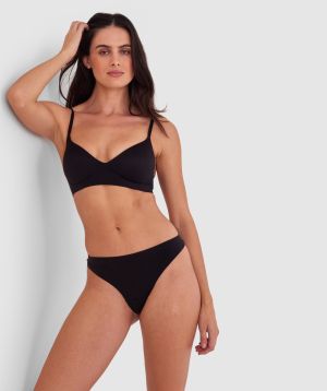 Body Bliss Plunge Wirefree Push Up - Black