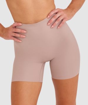 Maidenform Shaping Shorty - Nude
