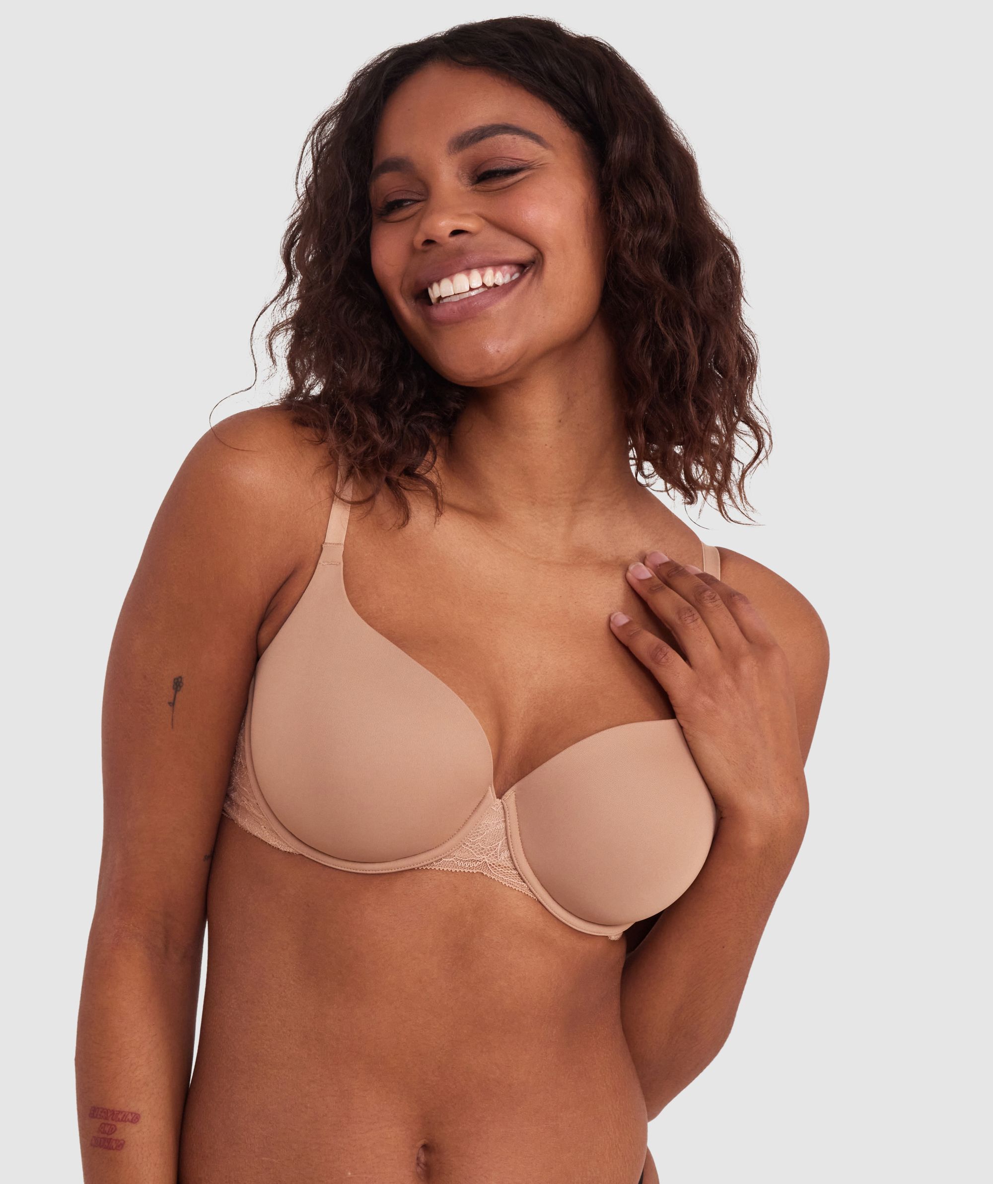 Bras N Things Everyday Luxe Contour Plunge Bra - Nude 3