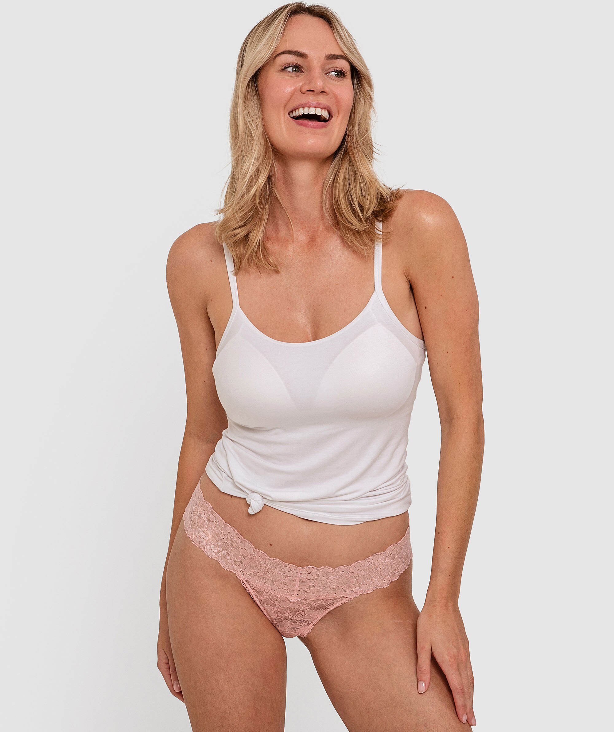 Evie V String - Pale Pink