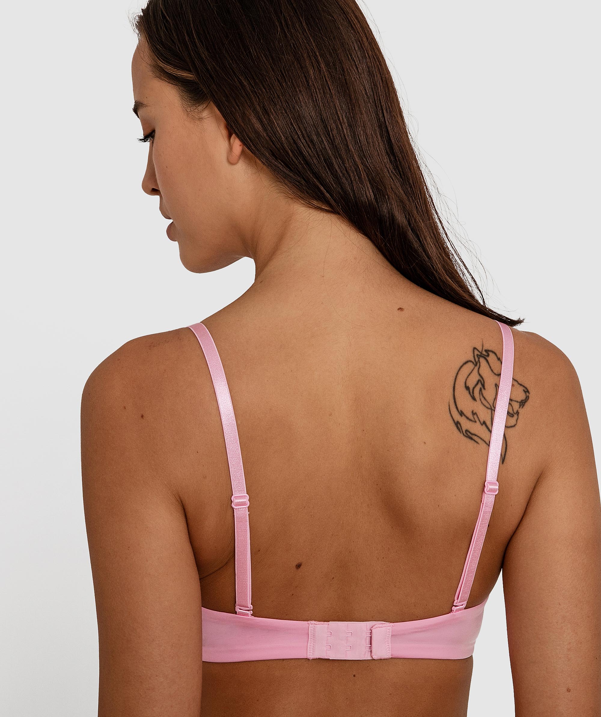 Jewel Contour Plunge Wirefree Bra - Light Pink