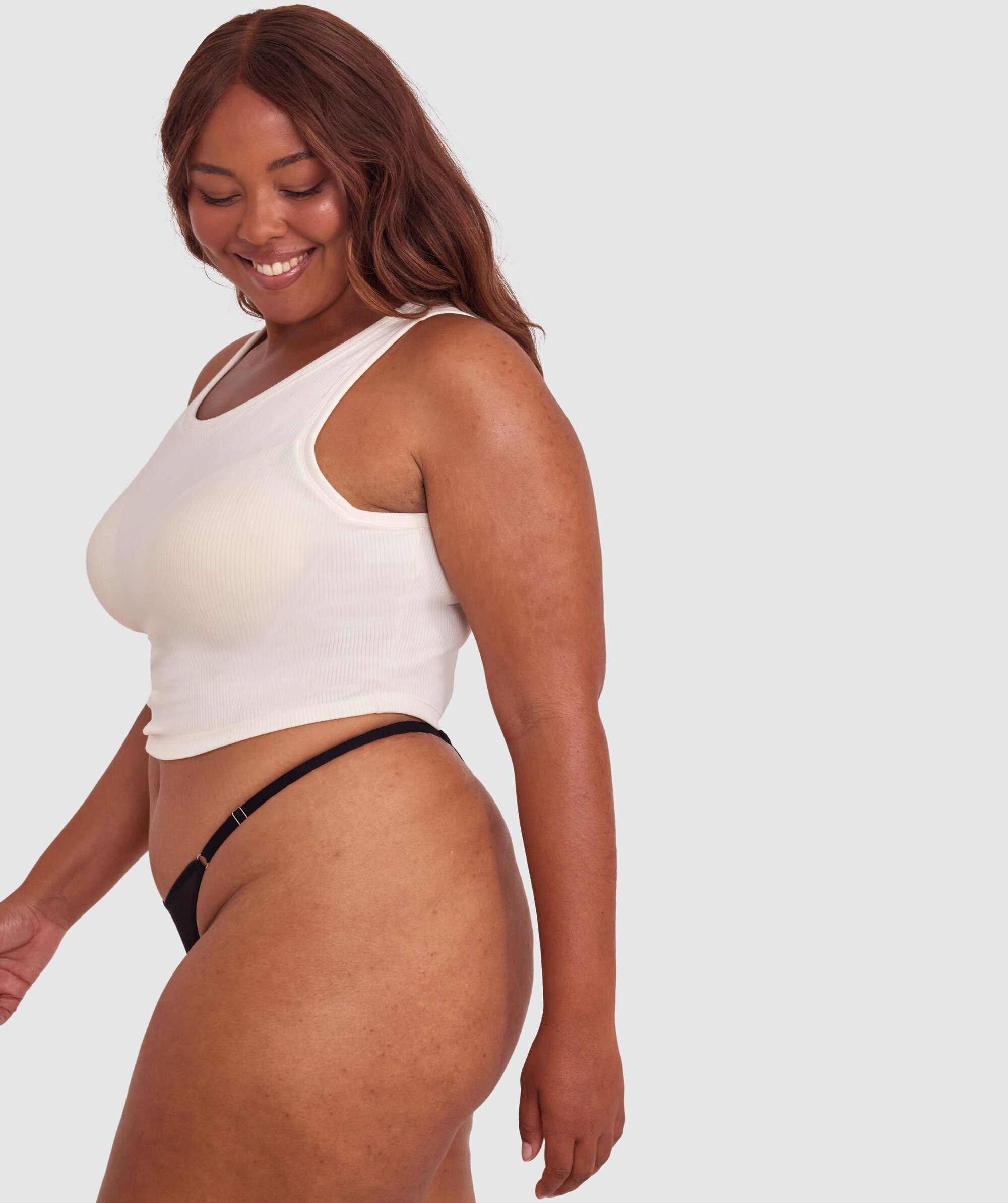 Mesh Basics V String - Black
