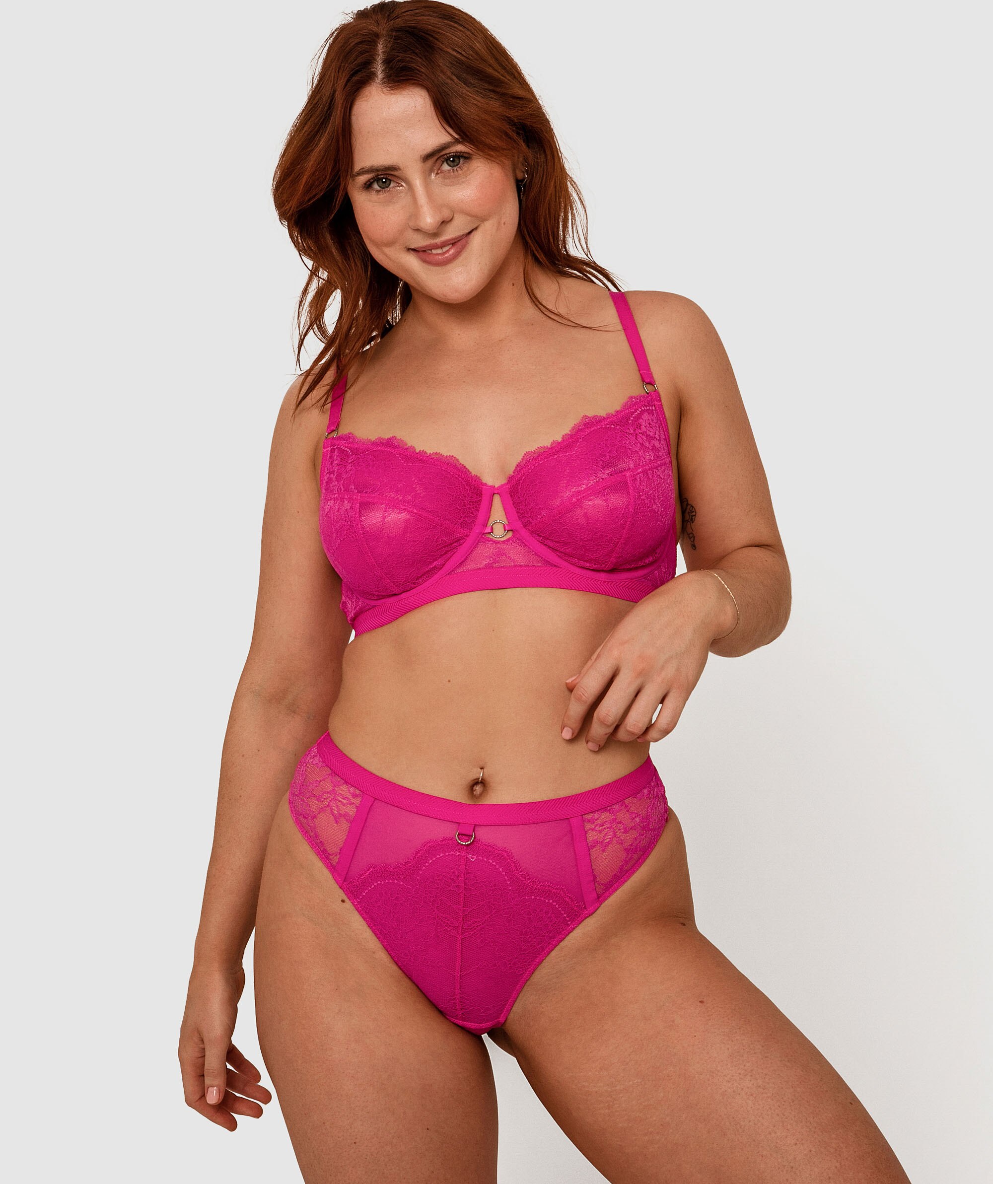 Millie Full Cup Underwire Bra - Fuchsia Pink