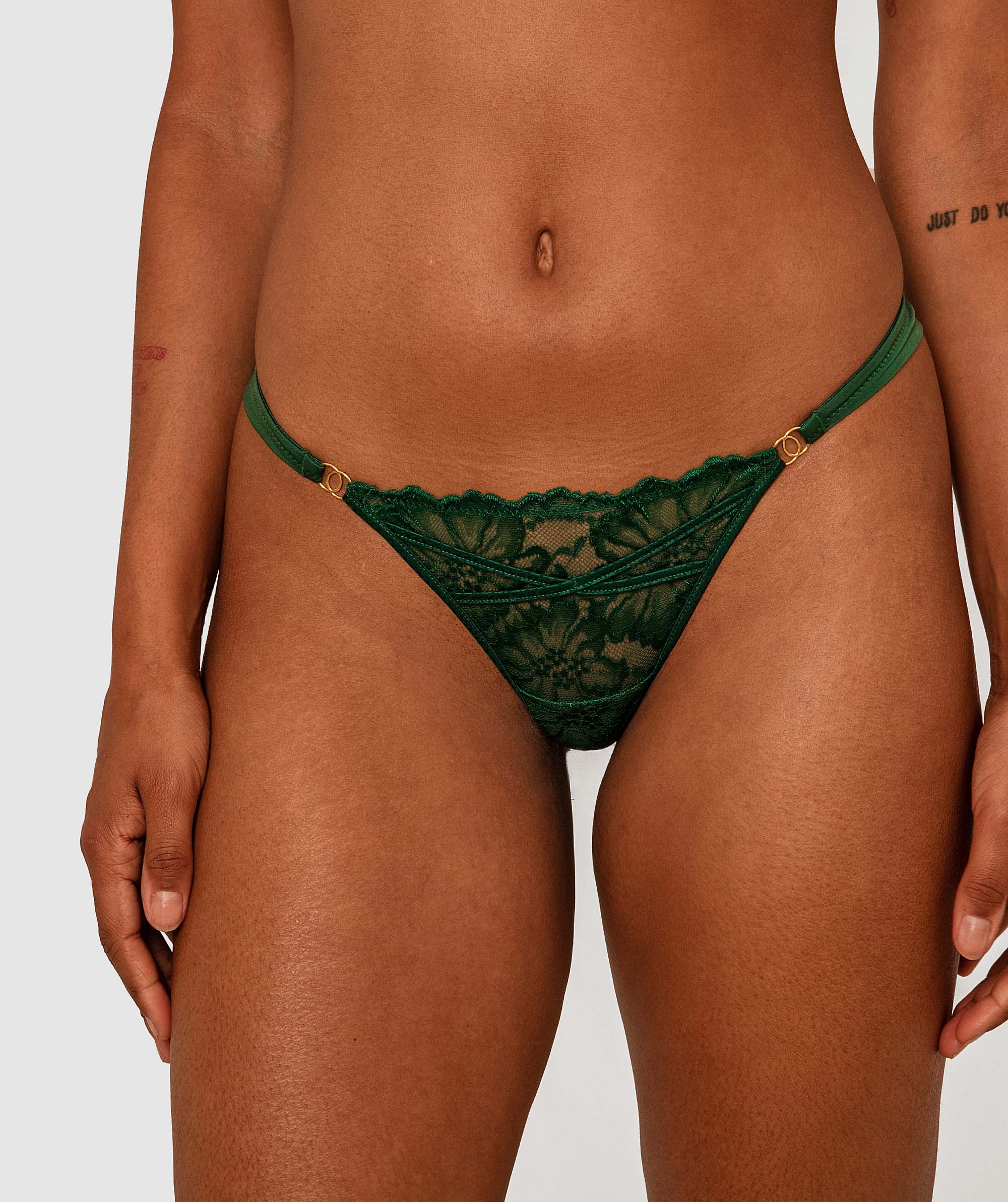 Nara V String - Dark Green