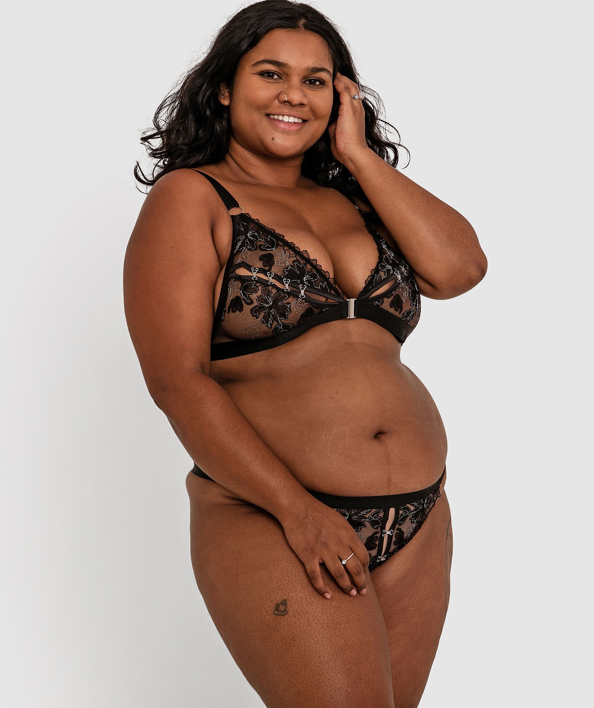 Night Games Empowered Cupless Bralette - Black