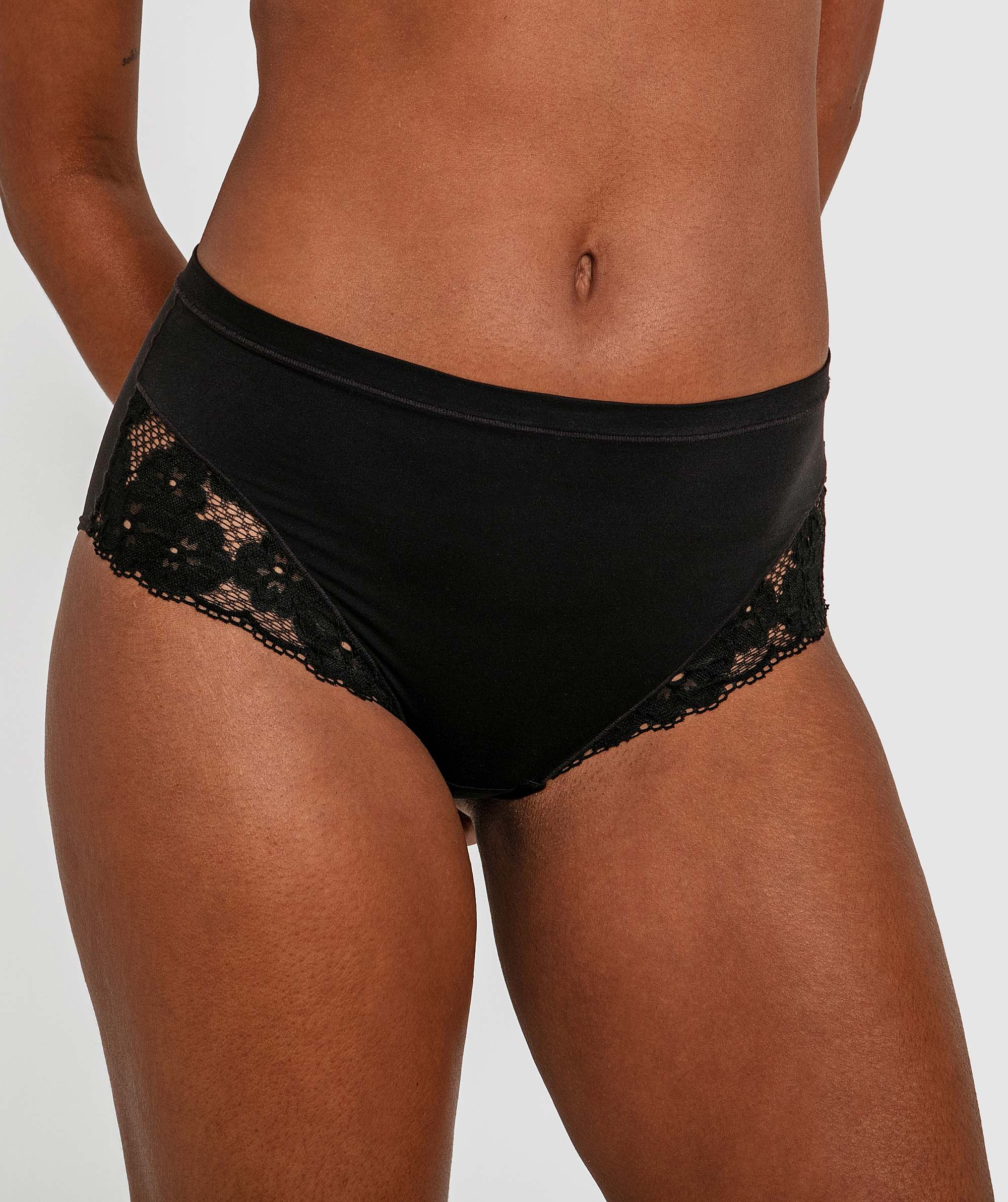 Planet Bliss Lace Full Brief Knicker - Black
