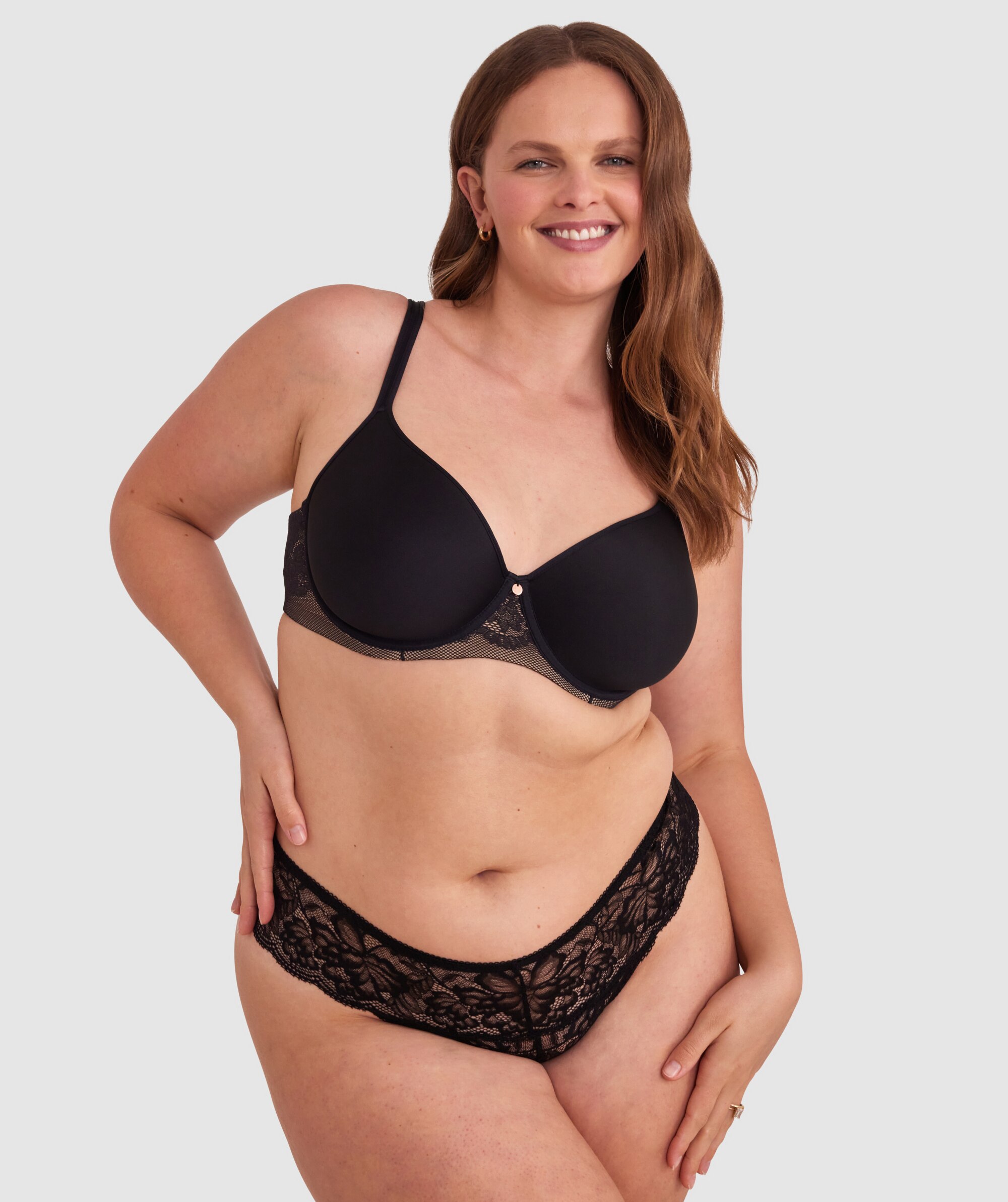 Pure Body Full Cup Bra - Black