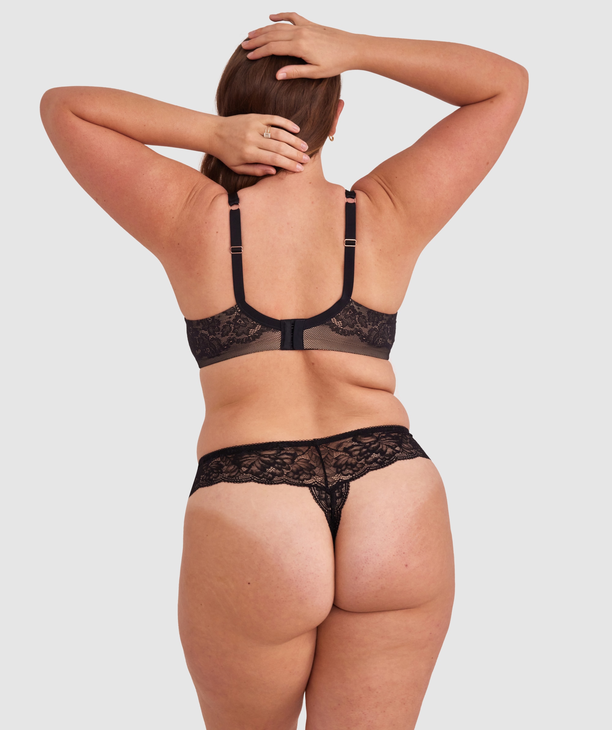 Pure Body Full Cup Bra - Black