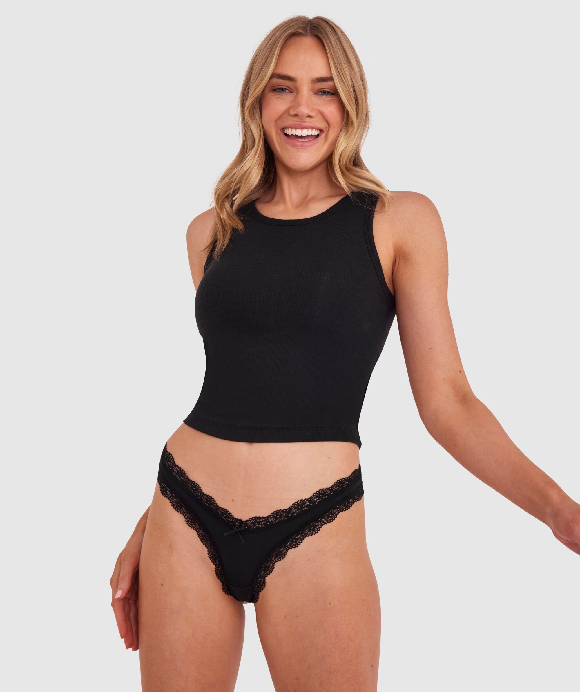 Rib Tank with Shelf Bra - Black