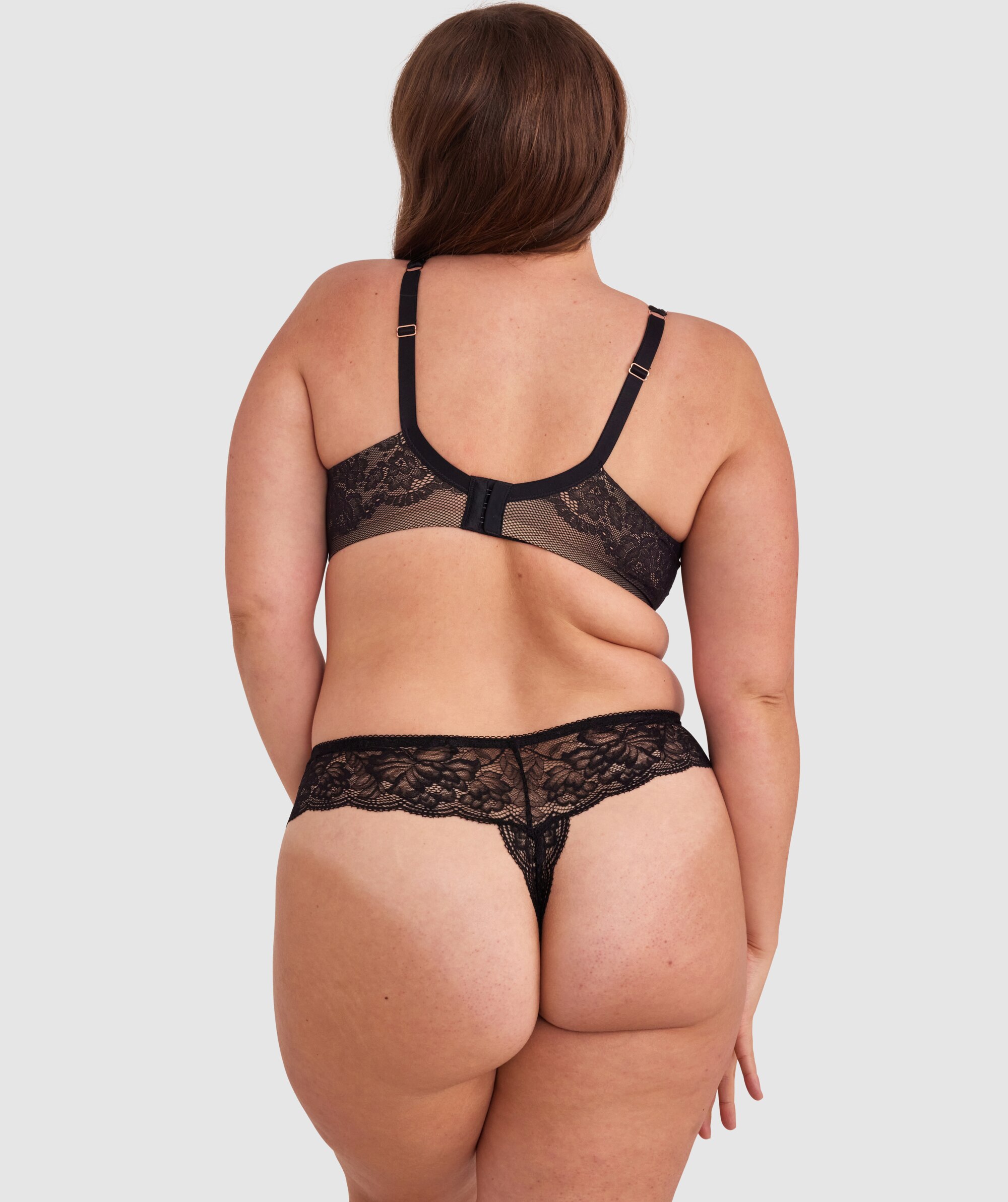 Romance V String Knicker - Black