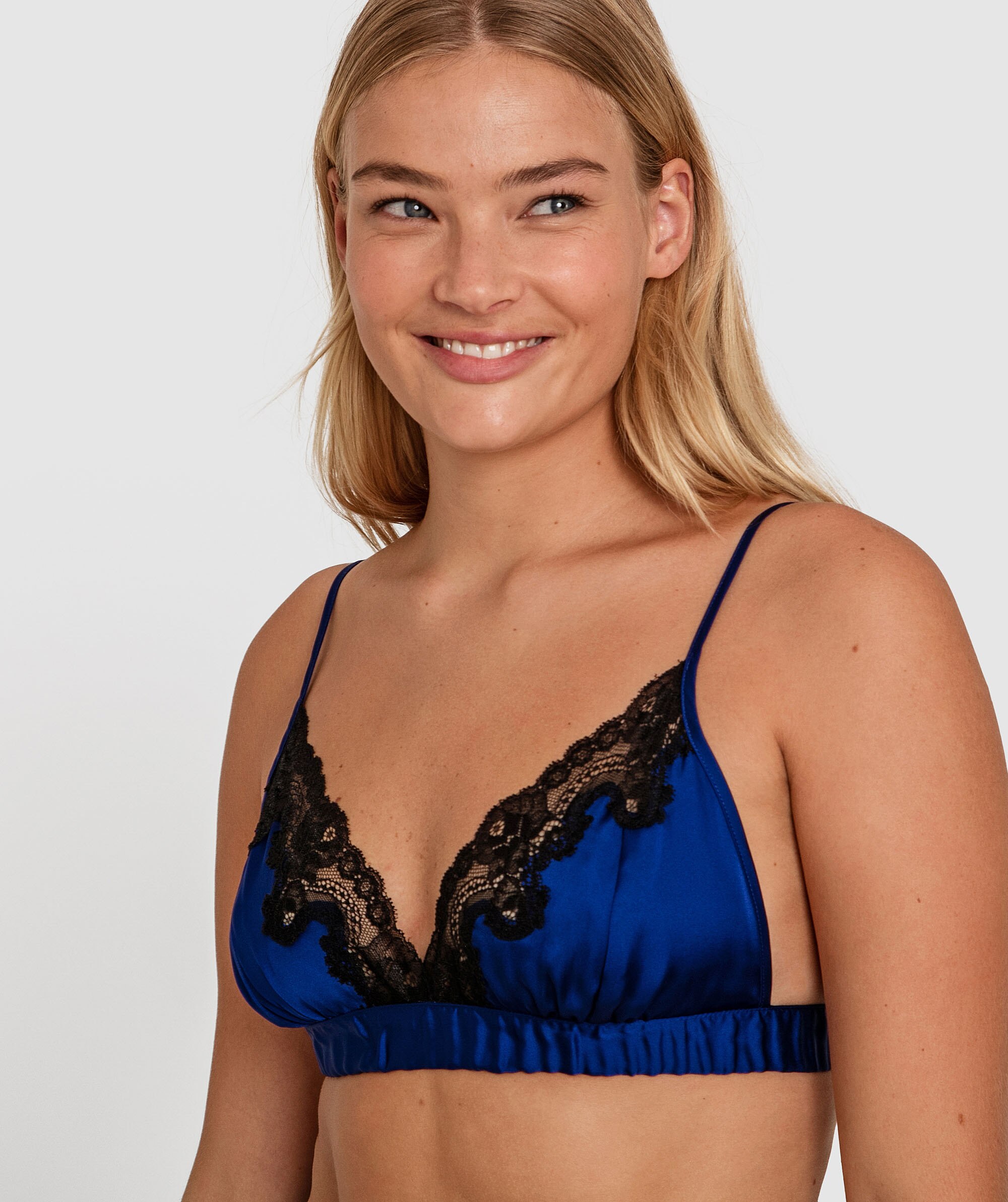 Sammy Bralette - Navy