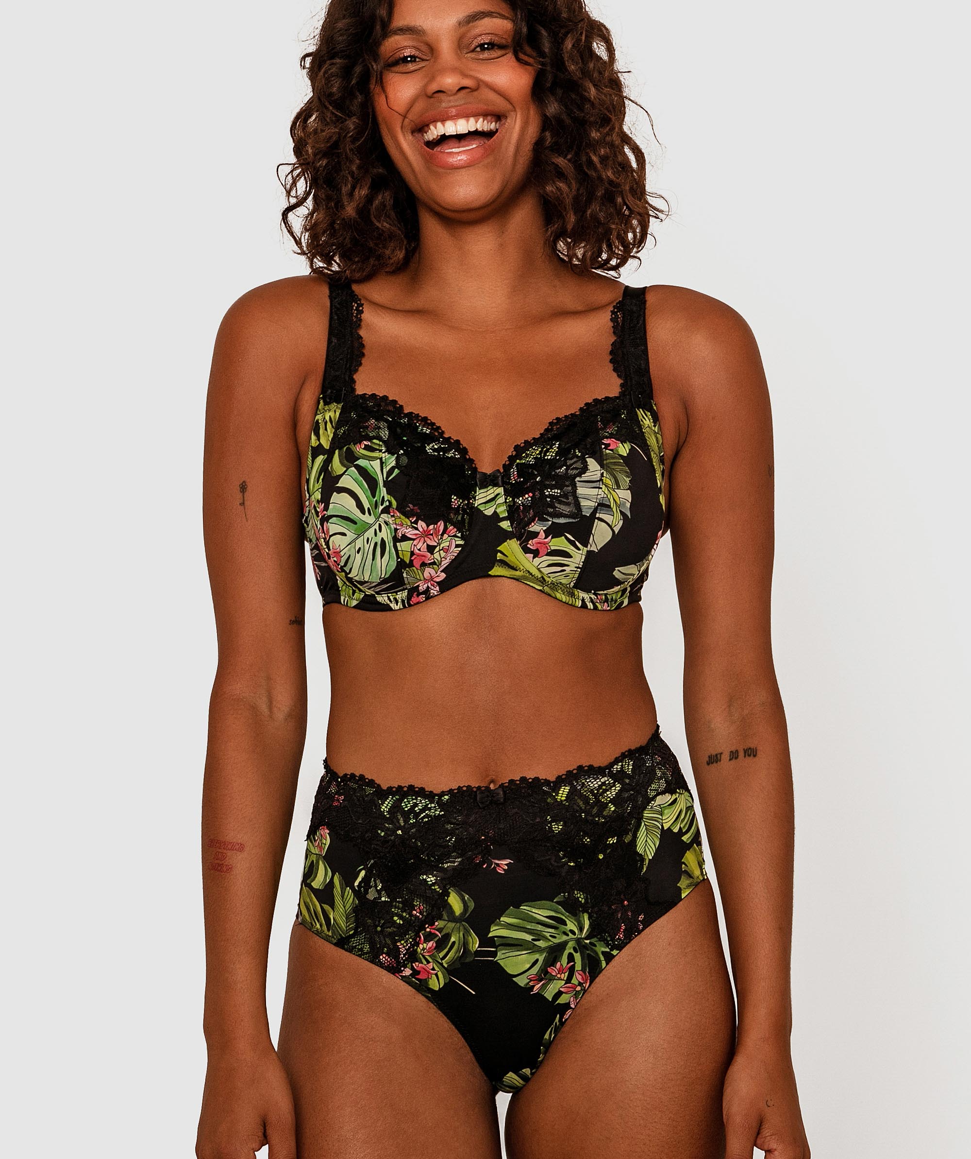 Sapphire Curvy Bra - Tropical Print