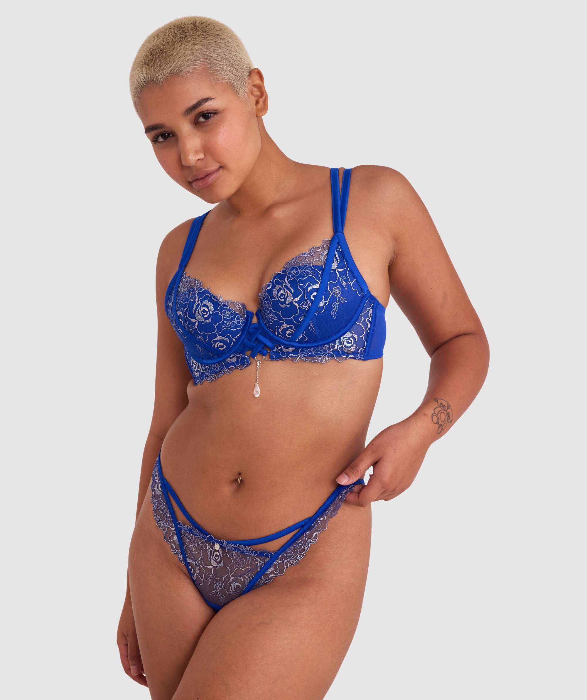 Vamp Enjoy Lovebirds V String - Cobalt Blue