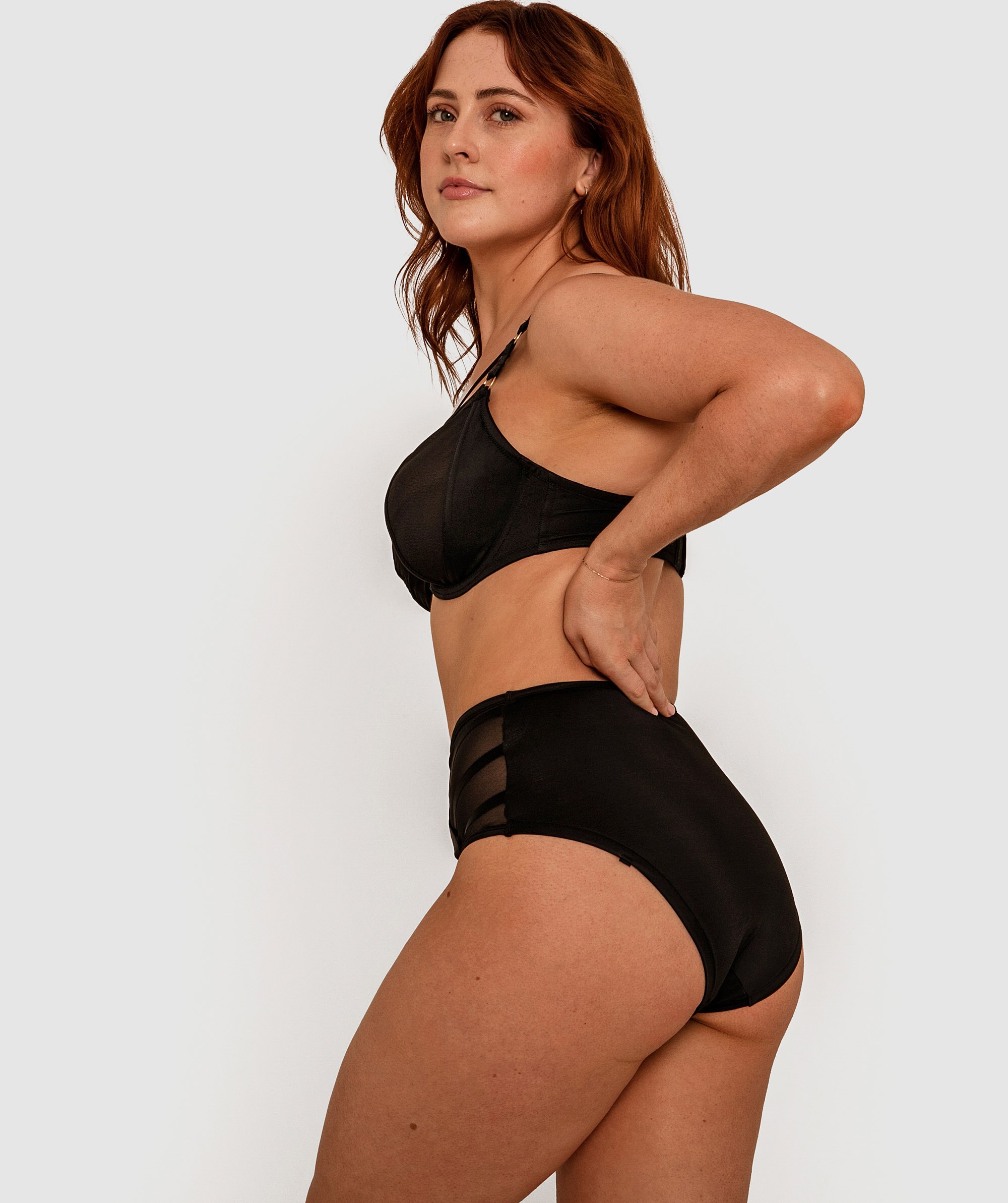 Ysabel Full Brief - Black